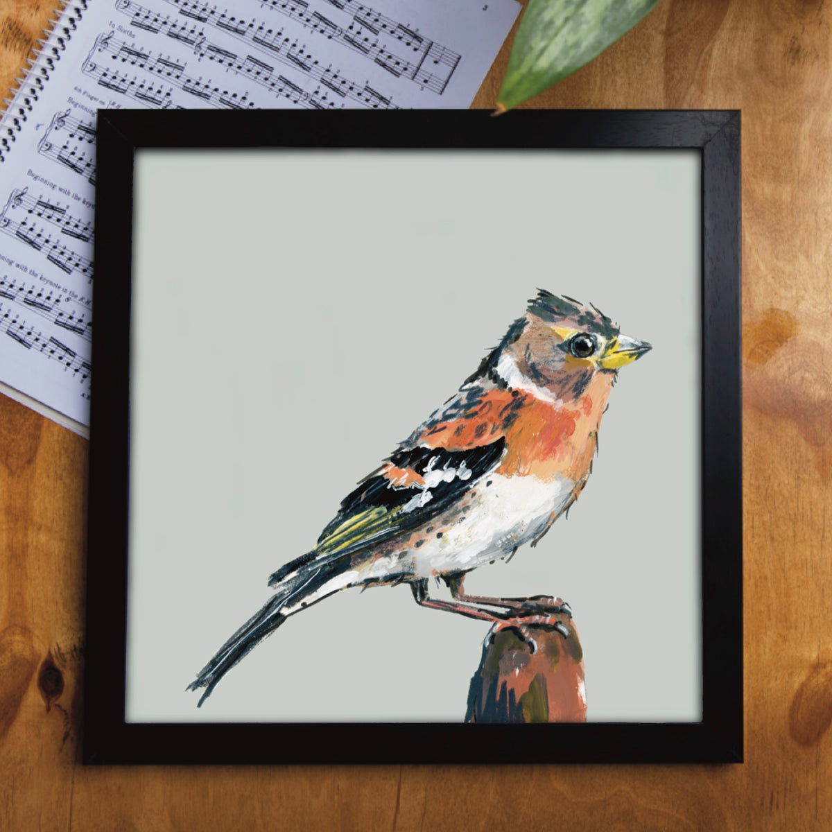 Ellwood Parker wildlife greetings card framed in a black frame. A luxury nature-inspired blank card for any occasion.